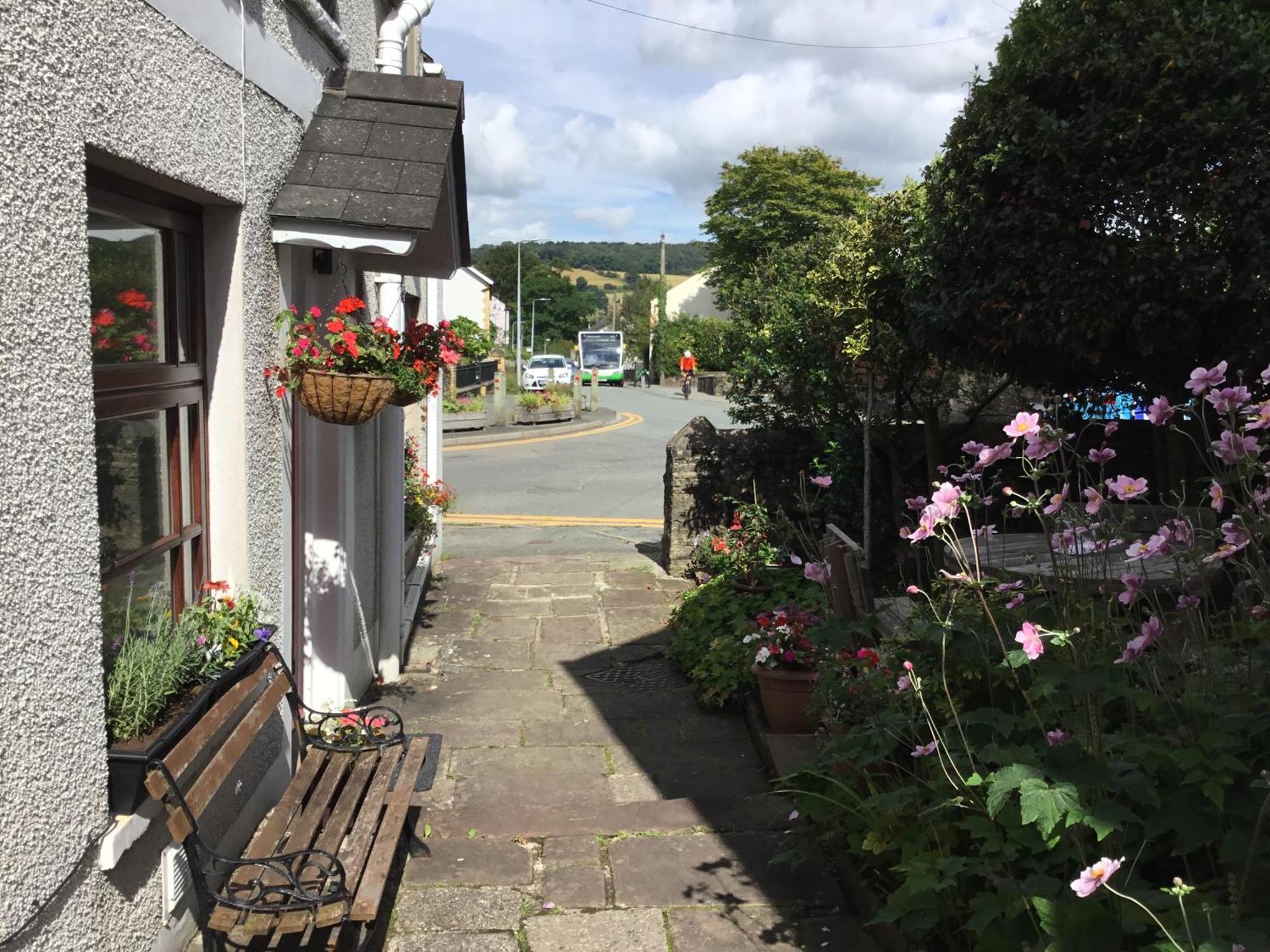 Onney House Crickhowell Exterior foto
